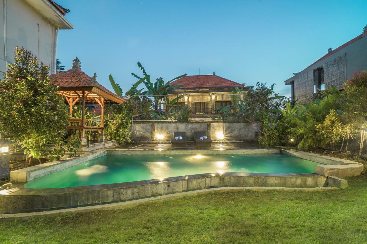 Sriwedari 40 Ubud Exterior photo